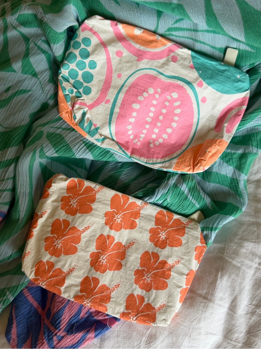 Mini Aloha Collection Pouch - Picture 2 of 3